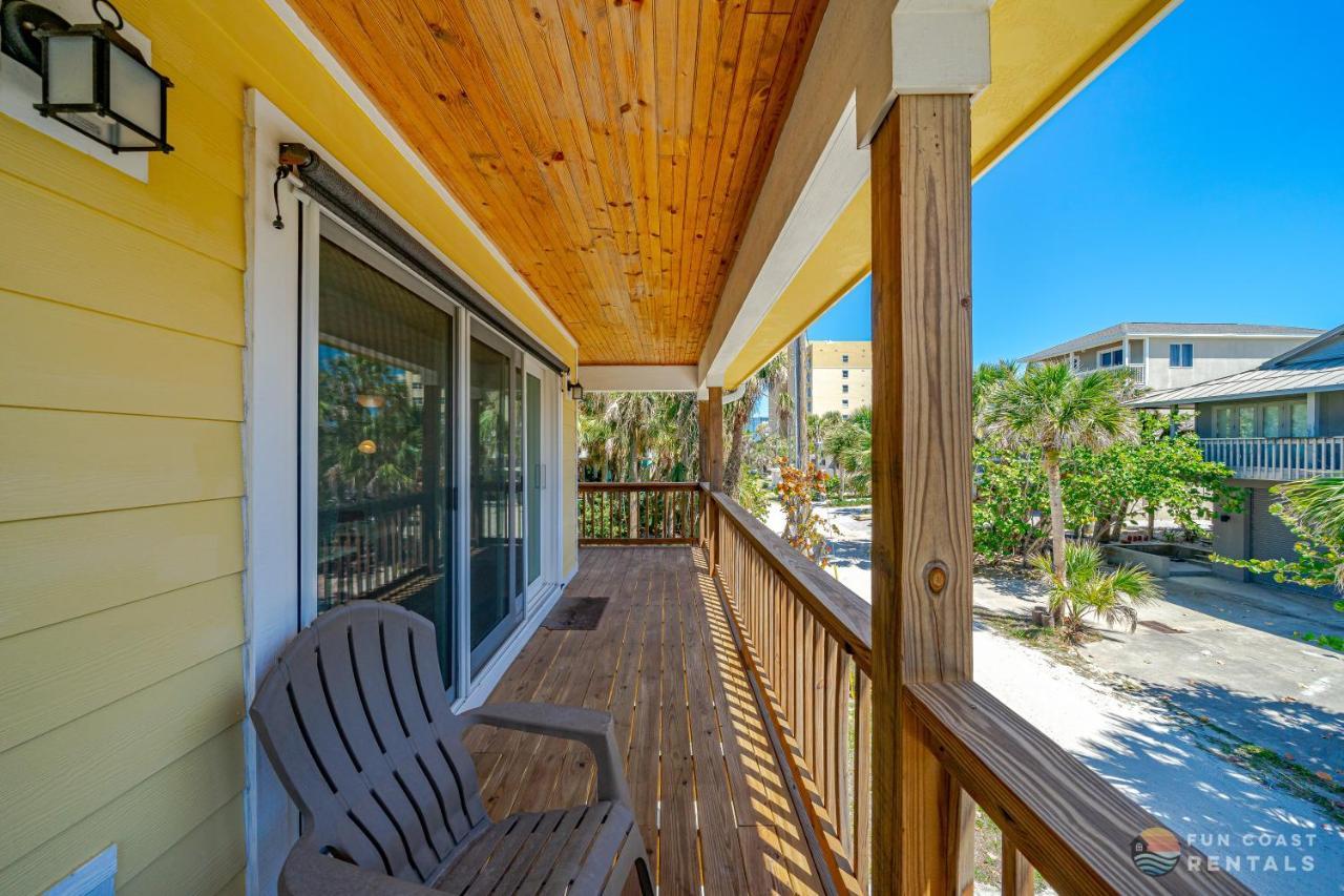 Dog Friendly Loft Steps From Beach With Gas Barbecue Grill And Upstairs Deck! New Smyrna Beach Buitenkant foto