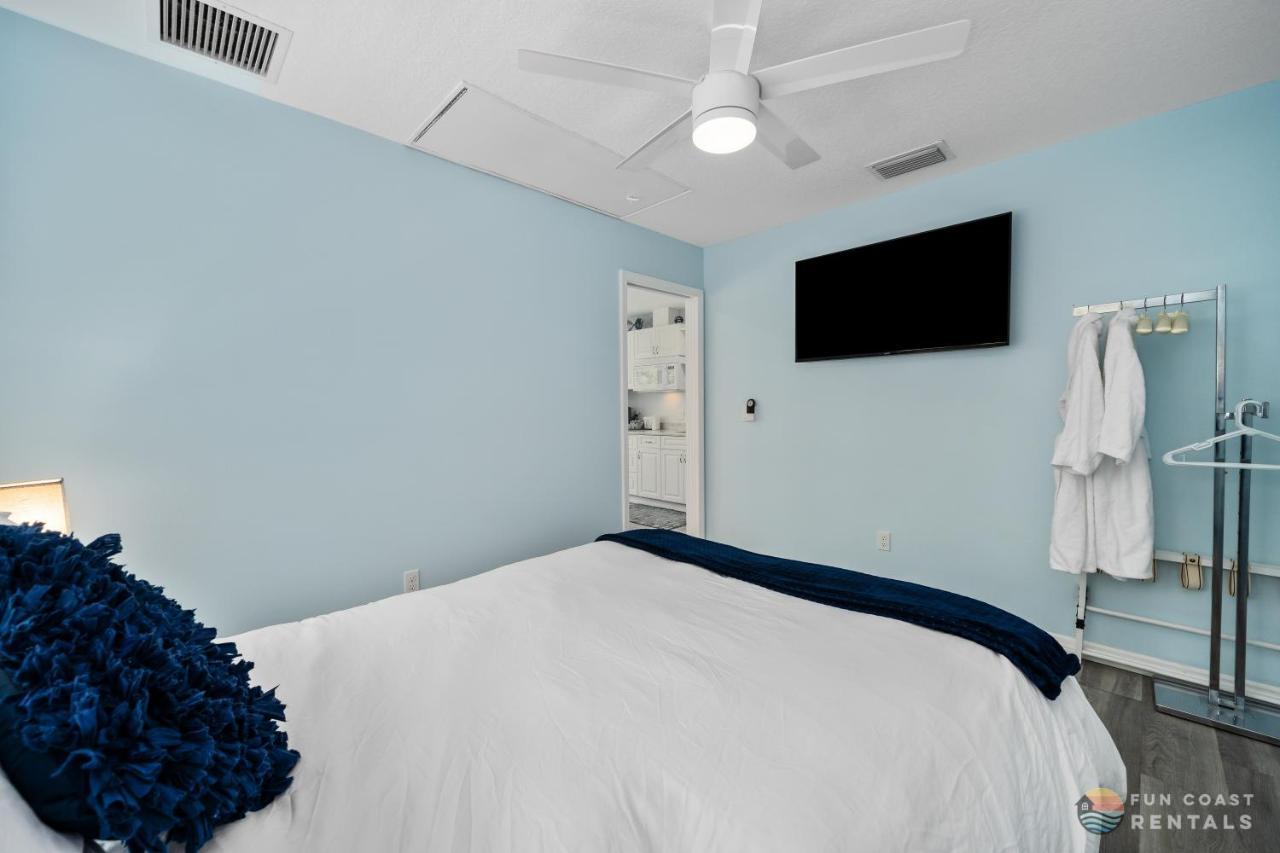 Dog Friendly Loft Steps From Beach With Gas Barbecue Grill And Upstairs Deck! New Smyrna Beach Buitenkant foto