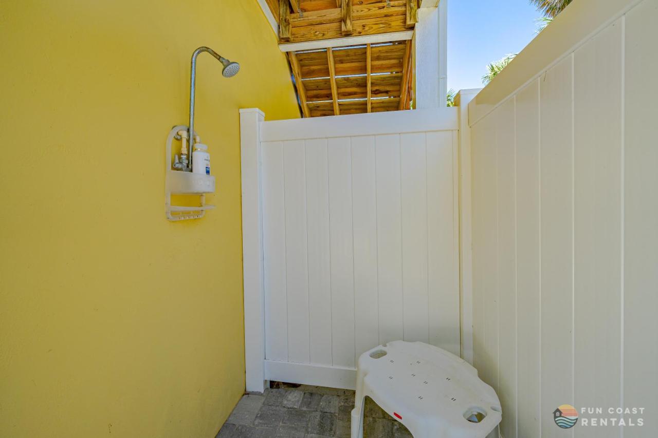 Dog Friendly Loft Steps From Beach With Gas Barbecue Grill And Upstairs Deck! New Smyrna Beach Buitenkant foto